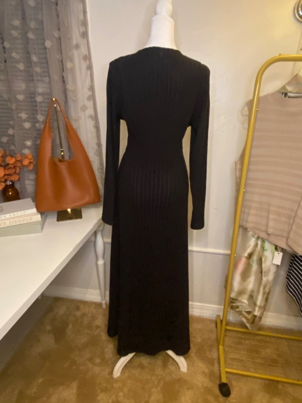 Halara Black Ribbed Long Sleeve Button Front Maxi Dress Size L NWOT - Picture 5 of 8